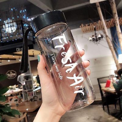 600 ml tasse en plastique Logo personnalisé Transparent Créatif Glacé Bouteille d'eau d'étudiant portable