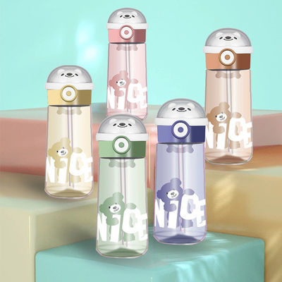 Type de paille 480ml/620ml Enfants Cube d'eau en plastique pour le gymnase Sport Voyage Camping Randonnée