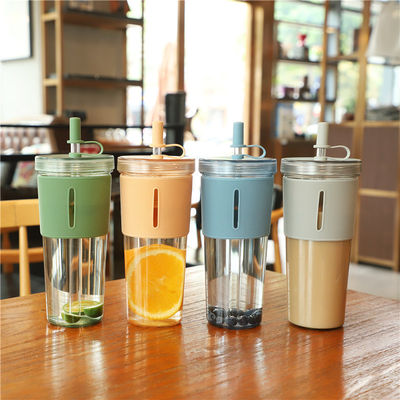 700 ml tasse en plastique étudiant extérieur tasse de café réutilisable avec couvercles et pailles personnalisé