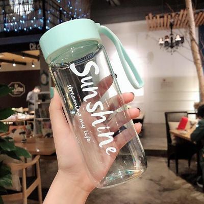 Service OEM Accepté 600ml Coupe en plastique écologique pour bouteille d'eau extérieure étudiant