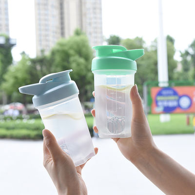 Coupe à shaker en plastique personnalisable de 300 ml Coupe d'eau portable pour enfants Bouteille de sport verte