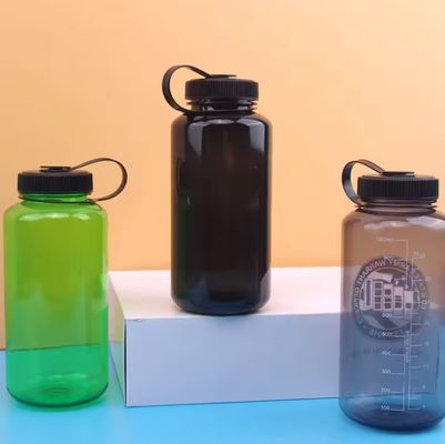 Unisexe 1000 ml Grands gobelets d'eau à grande échelle Gobelets imperméables à l'eau avec PS Matériau plastique