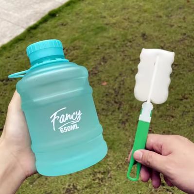 680 ml, tasse à boire directe de grande capacité, parfaite pour les étudiants et les activités de plein air.