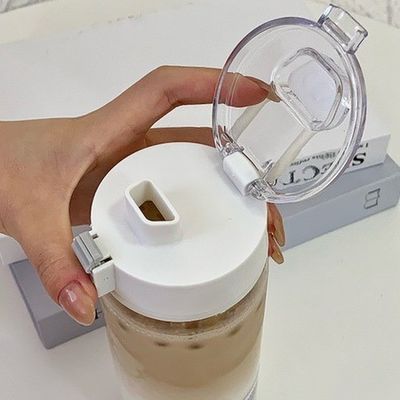 Bouteille en plastique PC résistante à la chaleur Flip Top Bouteille d'eau élégante avec filtre amovible