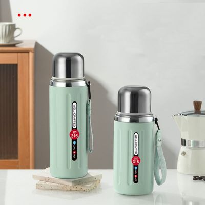 600 ml/800 ml bouteilles sous vide en acier inoxydable OEM/ODM acceptable pour le vélo de sport de voyage