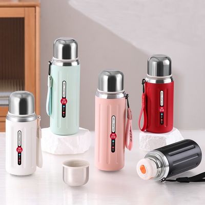 600 ml/800 ml bouteilles sous vide en acier inoxydable OEM/ODM acceptable pour le vélo de sport de voyage