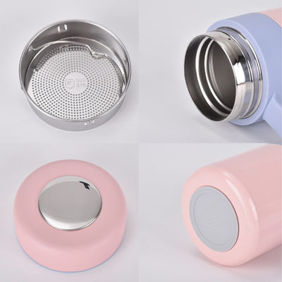 Une tasse de café en acier inoxydable de 500 ml pour la forme physique et une conception étanche