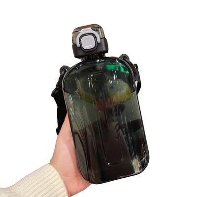 Logo personnalisé Bouteilles d'eau transparentes carrées de 750 ml pour le gymnase Sport plastique imperméable