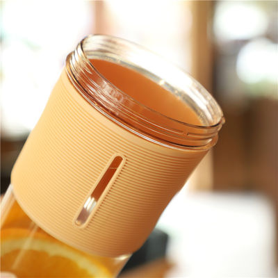 BPA gratuit réutilisable tasse de bureau 700ml Tumblers en plastique avec couvercle et paille Logo personnalisé