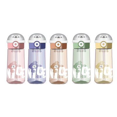 Bouteille d'eau imperméable de 480 ml et 620 ml, parfaite pour les activités de plein air des enfants.