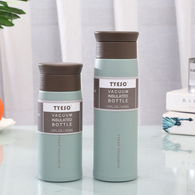 Un tampon isolé sous vide en acier inoxydable de 500 ml, écologique et disponible en stock