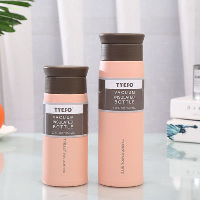 Un tampon isolé sous vide en acier inoxydable de 500 ml, écologique et disponible en stock