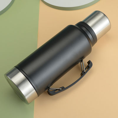 Bouteille d'eau classique imperméable pour activités en plein air Thermos en acier inoxydable de 1400 ml