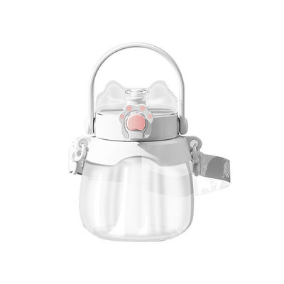 Une bouteille d'eau Tritan Sport sur mesure, parfaite pour les cadeaux à la maison, à l'hôtel, au restaurant.