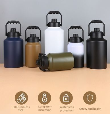 Capacité 2L Thermos Portable Bouteille d'eau étanche en acier inoxydable pour les voyages en plein air