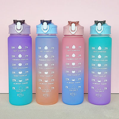 Bouteille d'eau Tritan avec marqueur de temps 900Ml Bpa Gradient libre couleur pour les sports de plein air