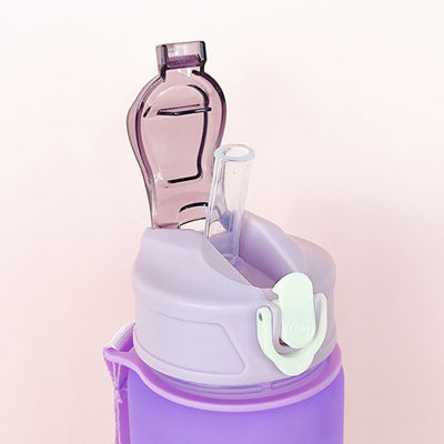 Bouteille d'eau Tritan avec marqueur de temps 900Ml Bpa Gradient libre couleur pour les sports de plein air