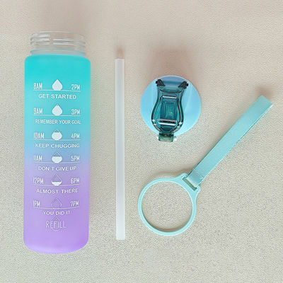 Bouteille d'eau Tritan avec marqueur de temps 900Ml Bpa Gradient libre couleur pour les sports de plein air