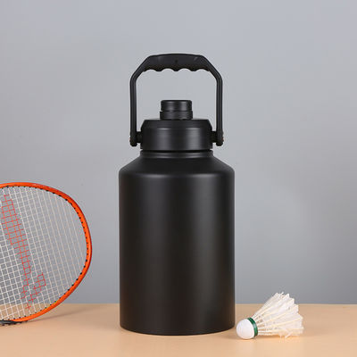 Bouteille d'eau isolée en acier inoxydable de 2 litres Gardez vos boissons chaudes et froides pendant 24 heures