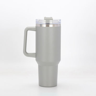 Bouteille d'eau isolée sportive portable imperméable avec une capacité de 40 oz et un design moderne