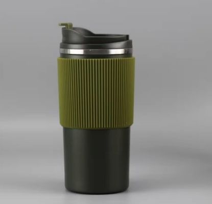 Une tasse de café en acier inoxydable durable Gardez votre café chaud et l'environnement propre