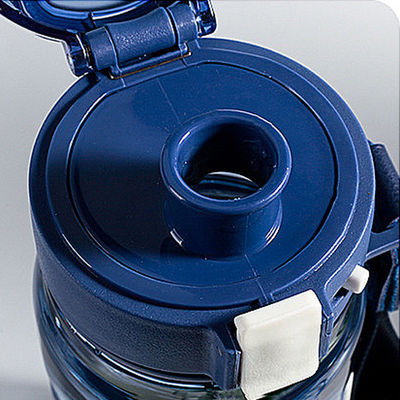 Bouteille d'eau de paille à boire directe avec une capacité de 680 ml et 860 ml en plastique Tritan