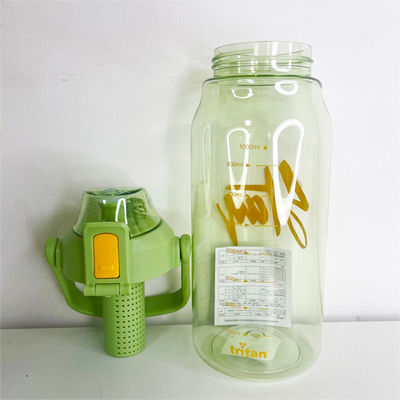 Équipé d' un revêtement anticorrosion 850 ml et 1 L de bouteille de perfusion de fruits de Tritan de Corée