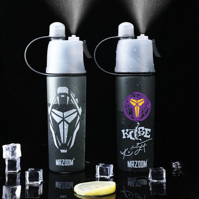 Bouteille d'eau de sport en plastique avec fonction de brume de refroidissement
