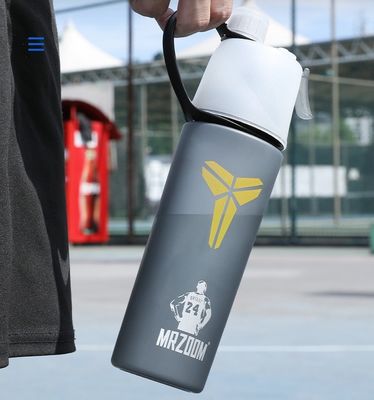 400/600 ml Gobelets d'eau de sport en plastique extérieur avec méthode d'écoulement de l'eau