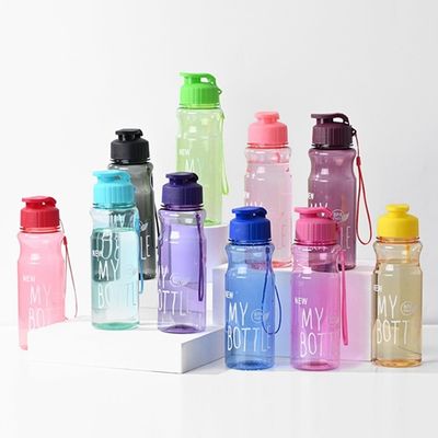 Bouteille d'eau transparente en plastique PET de 500 ml personnalisée pour l' hydratation en extérieur