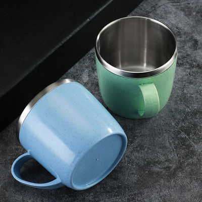 Une tasse en acier inoxydable de 220 ml à double repassage