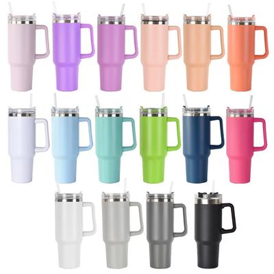 Coupe de sport en acier inoxydable de grande capacité, tasses colorées avec paille et poignée.