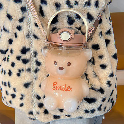 Bouteille à boire à l' ours transparente de couleur personnalisée 1L Bouteille d' eau en plastique avec paille