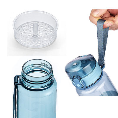 Bouteille d'eau potable en plastique sport portable de 650 ml avec coq 2023 Design Product