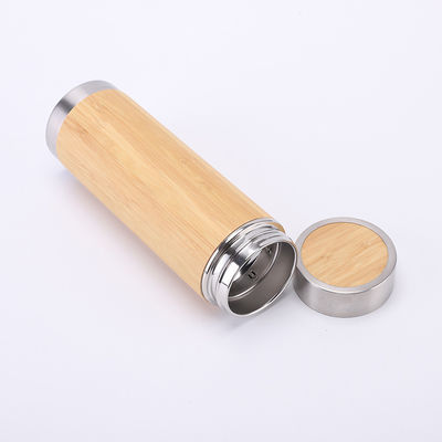 Bouteille d'eau isolée sous vide en acier inoxydable de 500 ml pour la production de bière de café et de thé