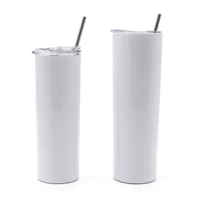 Une tasse de voyage isolée en paille créative sur mesure en acier inoxydable 304