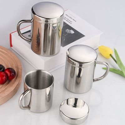 Coupe d'eau en acier inoxydable avec couvercle et poignée personnalisable pour les sports de plein air des étudiants