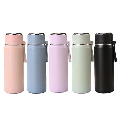 Bouteille d'eau potable de sport en acier inoxydable à double paroi de 500 ml à vide