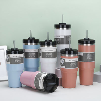 Coupe de café thermique 304 en acier inoxydable à vide isolé Tumbler 20oz/30oz Capacité