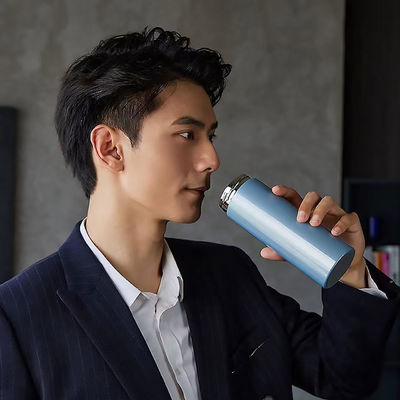 Bouteille d'eau à vide en acier inoxydable de 350 ml pour les boissons chaudes en voiture