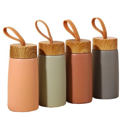 Bouteilles sous vide Thermoses Petite capacité Coupe isolée avec conception créative de grains de bois