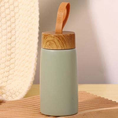 Bouteilles sous vide Thermoses Petite capacité Coupe isolée avec conception créative de grains de bois
