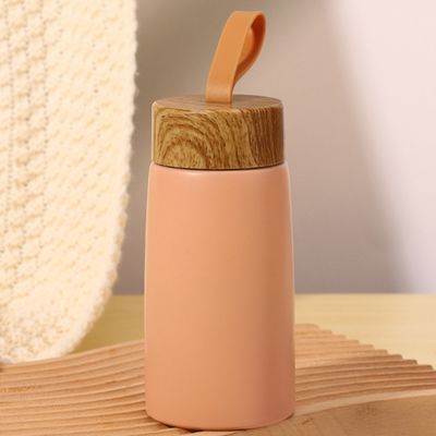 Bouteilles sous vide Thermoses Petite capacité Coupe isolée avec conception créative de grains de bois