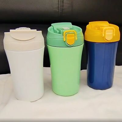 Bouteille d'eau de bureau à vide de 15 oz double paroi isolée voyage tasse à café avec couvercle en silicone