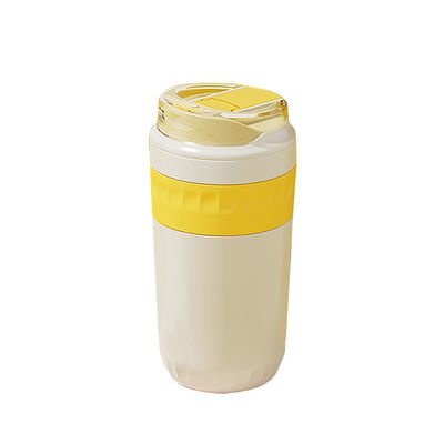 Style de design moderne Silicone personnalisé Boisson directe chaude et froide Bouteille d'eau sous vide