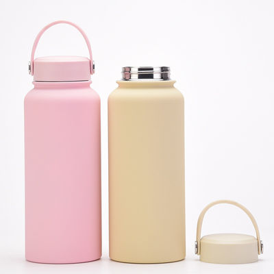 Bouteille d'eau isolée en acier inoxydable à haute capacité et à isolation thermique