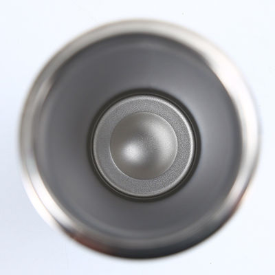 Bouteille d'eau isolée en acier inoxydable de 650 ml pour l'impression par sublimation