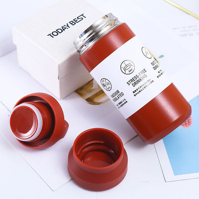 Une tasse de café isolée sous vide en acier inoxydable de 12 oz/350 ml durable et résistante à la chaleur