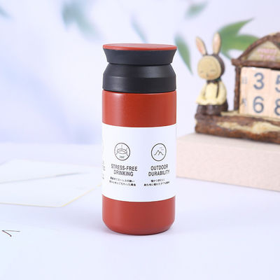 Une tasse de café isolée sous vide en acier inoxydable de 12 oz/350 ml durable et résistante à la chaleur