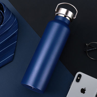 Salle de sport en acier inoxydable Bouteille d'eau sous vide pour toutes occasions Logo personnalisé